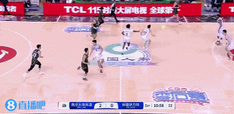 延续火热！林葳冲击篮筐频频得手独得6分 还穿针引线送出3次助攻